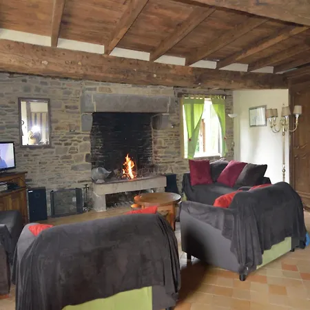 Holiday Home In Le Mesnil-Boeufs With Garden, Cleaning Included Feriehus *