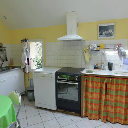 Holiday Home In Le Mesnil-Boeufs With Garden, Cleaning Included *